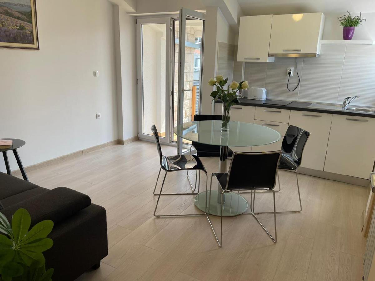 Villa Jadranka Apartments Tučepi Εξωτερικό φωτογραφία