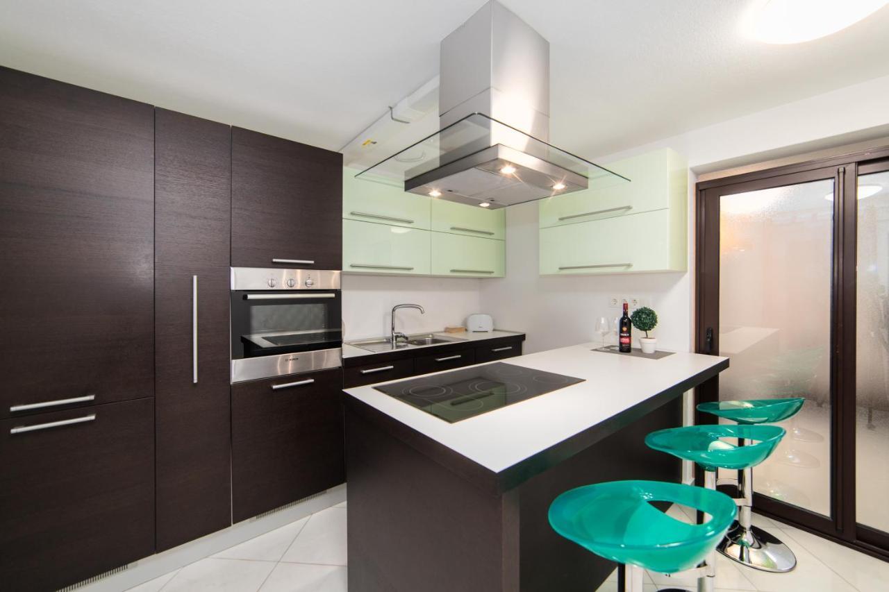 Villa Jadranka Apartments Tučepi Εξωτερικό φωτογραφία