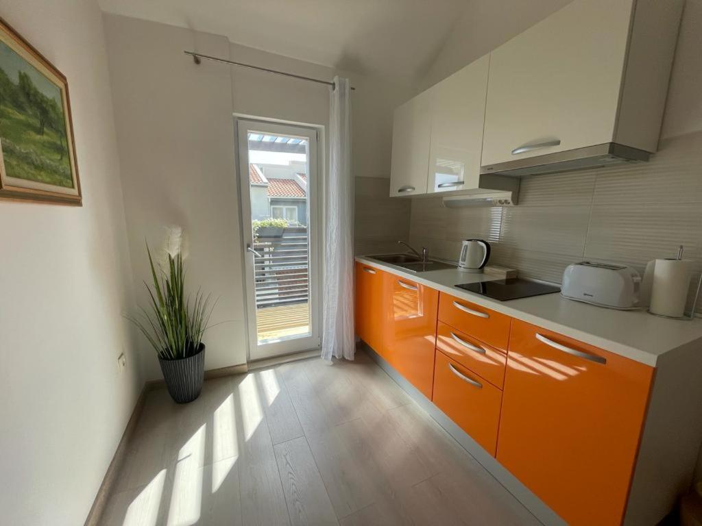 Villa Jadranka Apartments Tučepi Εξωτερικό φωτογραφία