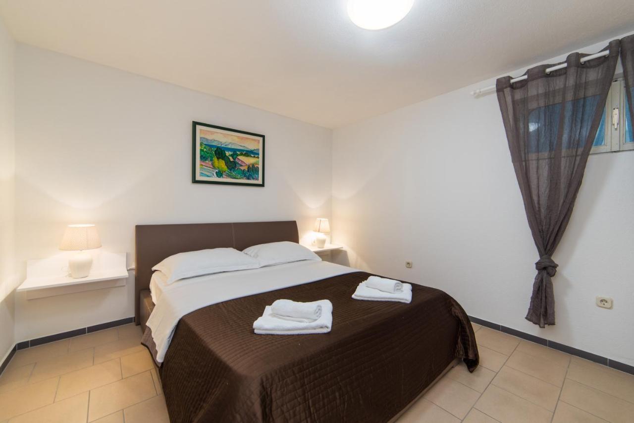 Villa Jadranka Apartments Tučepi Εξωτερικό φωτογραφία